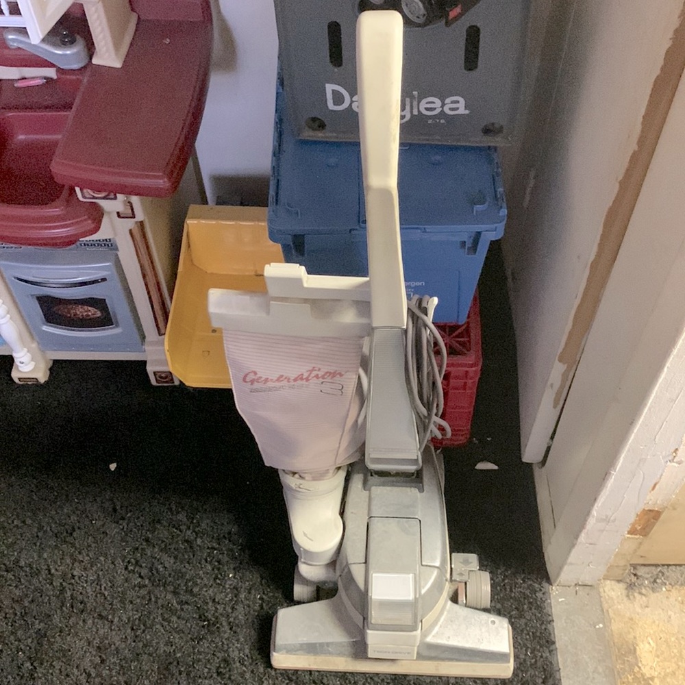 KIRBY Vacuum